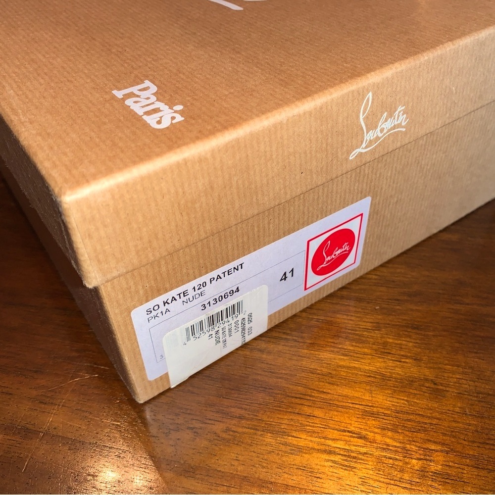 Used in Great Condition Christian Louboutin‘s So Kate Patent Nude Size 41 - Picture 6 of 14